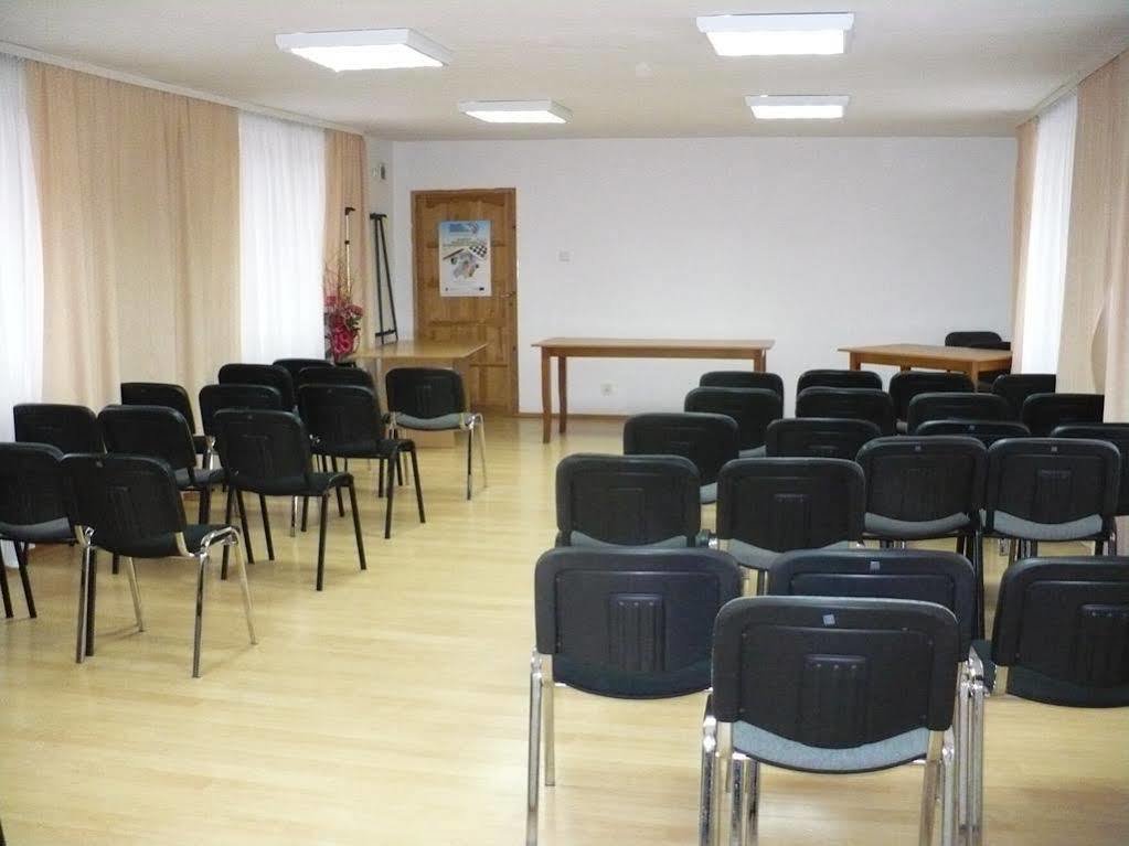 Hotel Milosz Restauracja, Basen Dla Dzieci, Sala Zabaw, Silownia Kartuzy Exterior foto