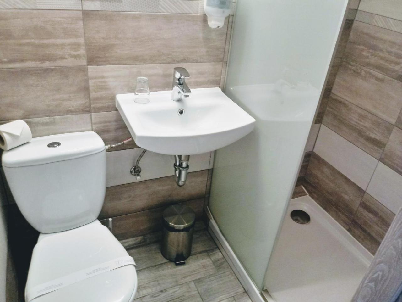 Hotel Milosz Restauracja, Basen Dla Dzieci, Sala Zabaw, Silownia Kartuzy Exterior foto